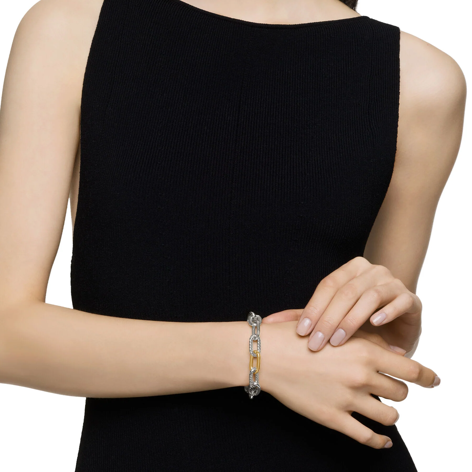 David Yurman The MadisonĀ® Collection Bracelet in Silver and 18-Karat Yellow Gold - Image 5
