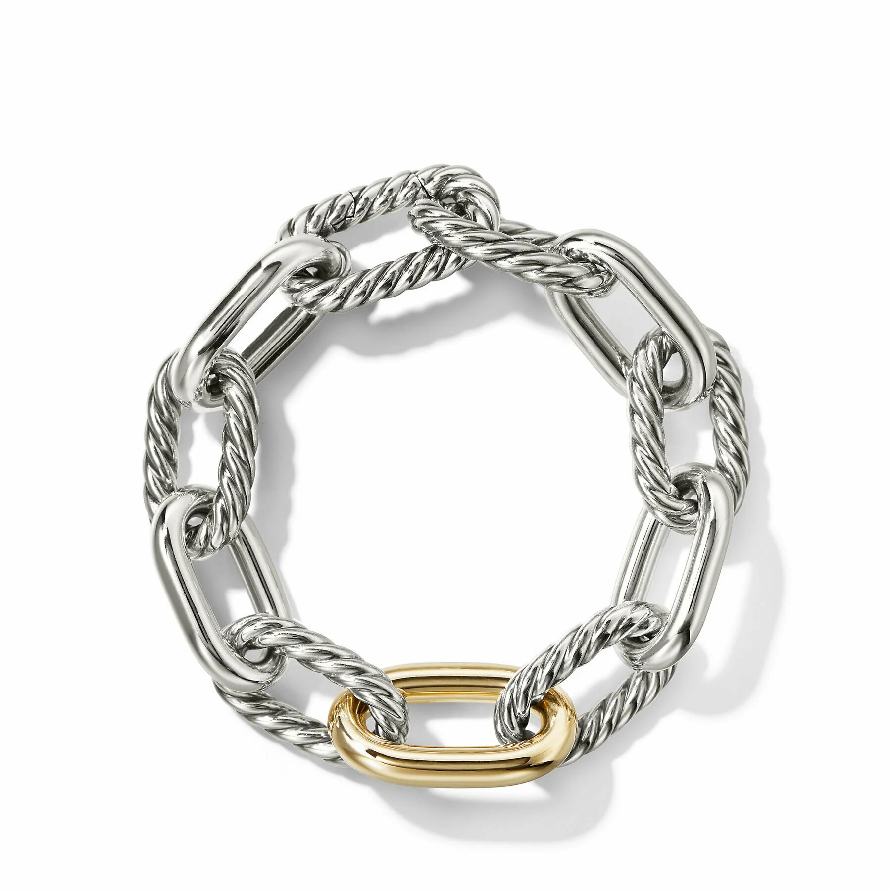 David Yurman The MadisonĀ® Collection Bracelet in Silver and 18-Karat Yellow Gold - Image 5