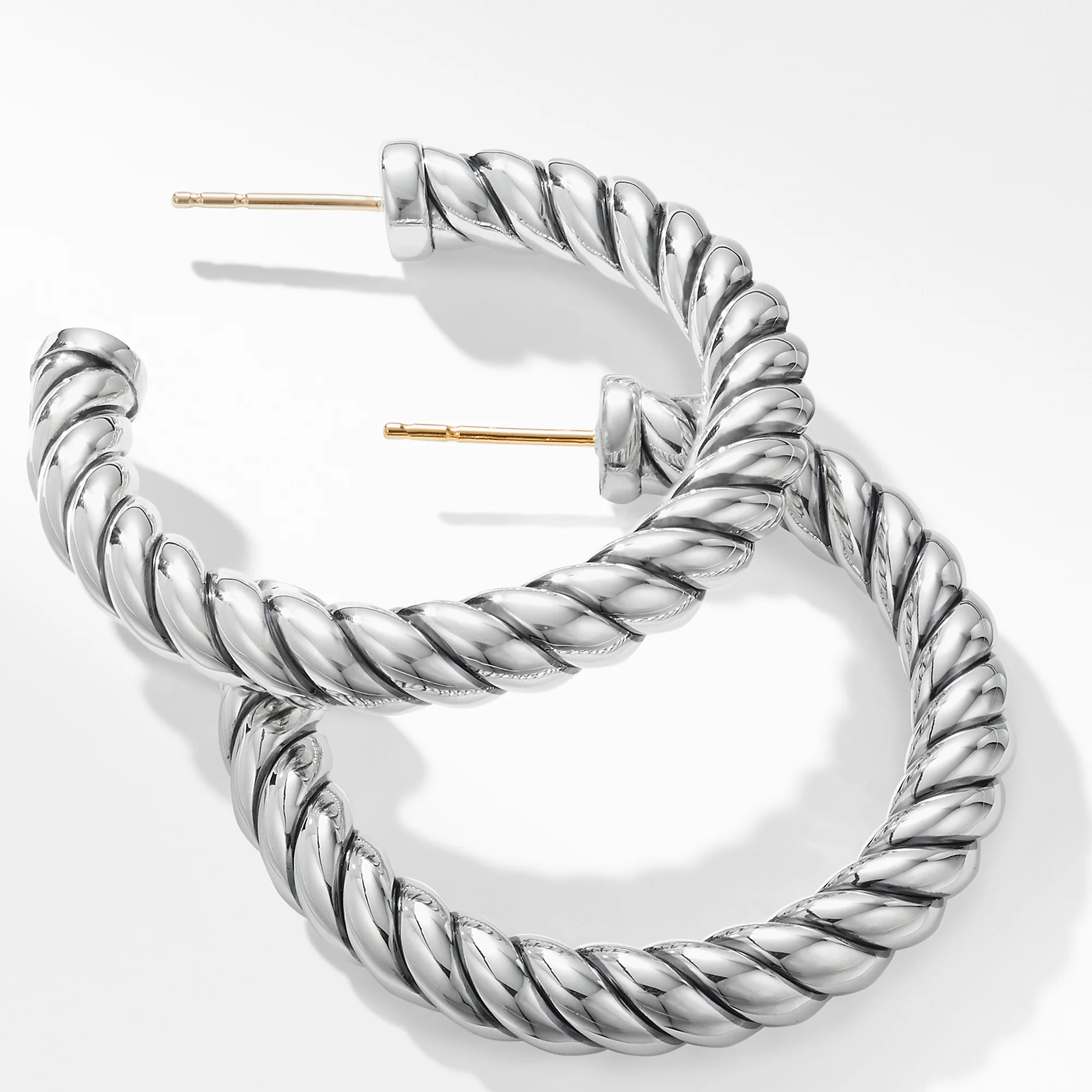 David Yurman The Sculpted Cable Collection Earring in Sterling Silver - Image 2