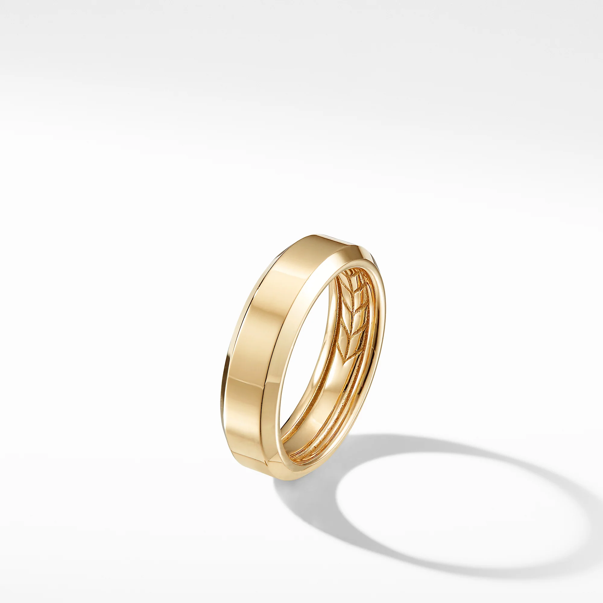 6mm Beveled Band Ring in 18K, Size 10 - Image 3