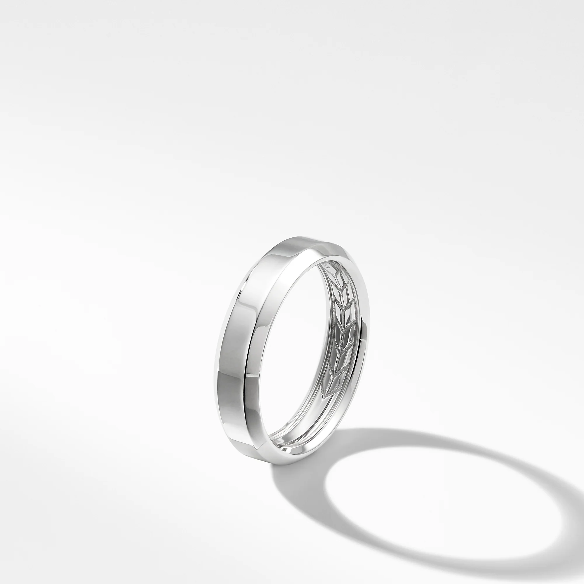 Beveled Band Ring in 18K White Gold, Size 10 - Image 3