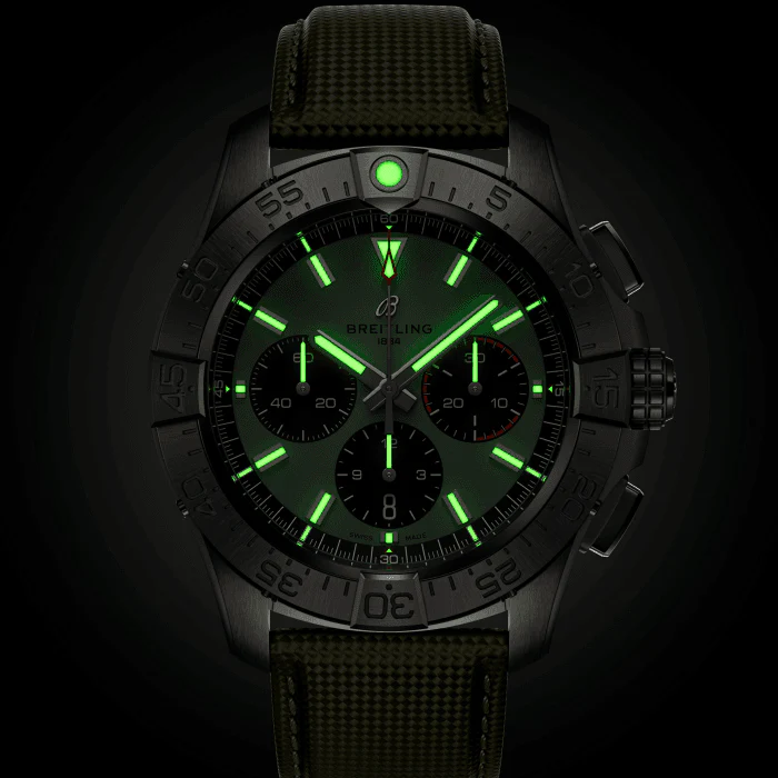 Breitling Avenger B01 Chronograph 44mm Watch with Green Strap - Image 5