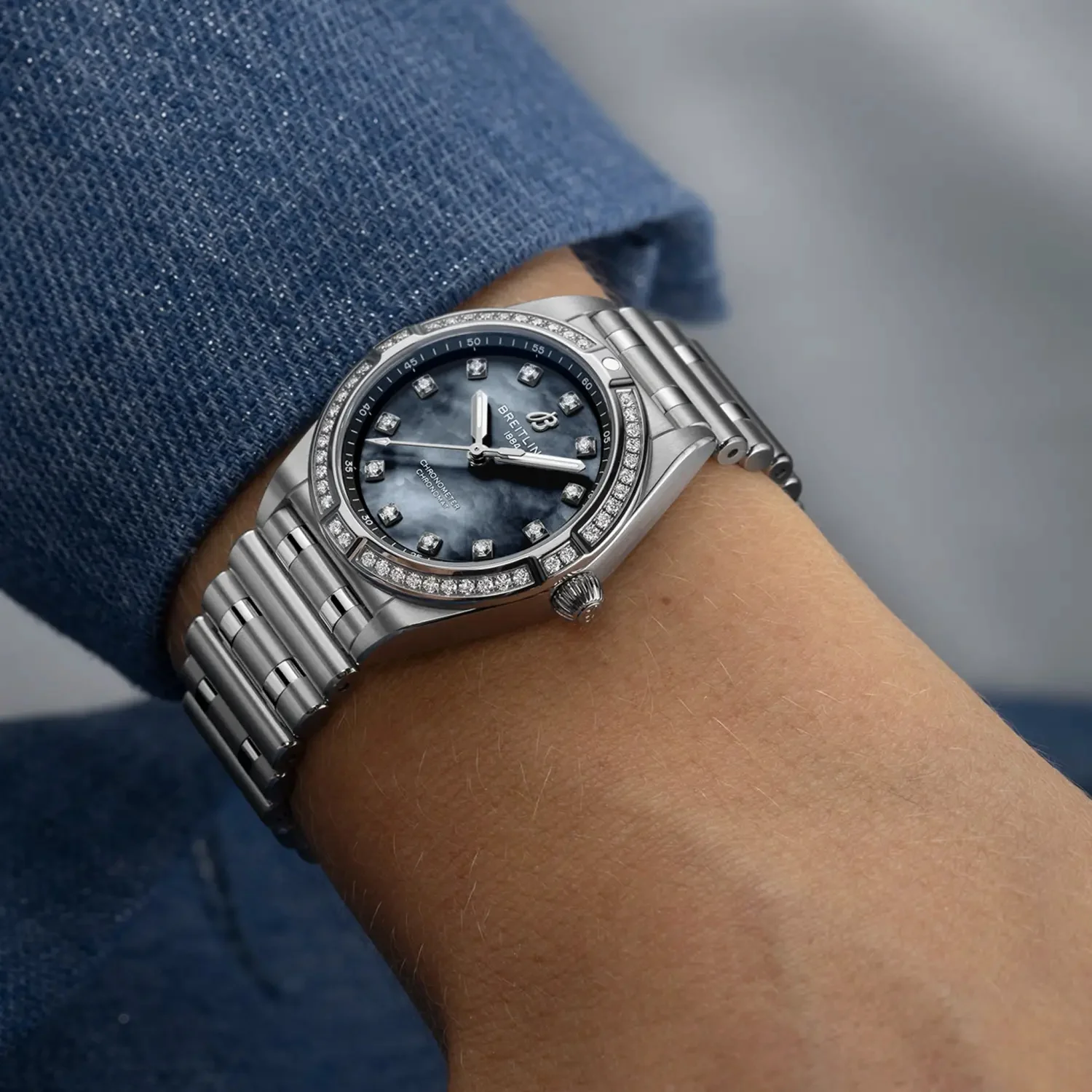 Breitling Chronomat 28 Watch with Black Mother of Pearl Dial - Image 5