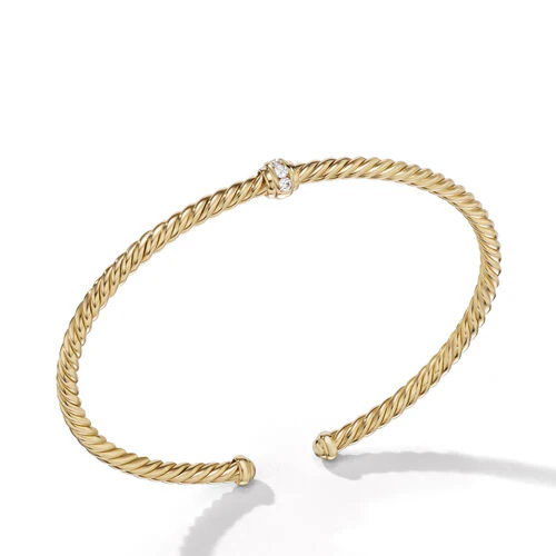 Cable Classics Center Station Bracelet in 18K Yellow Gold with Pavé Diamonds, Size Medium - Image 2