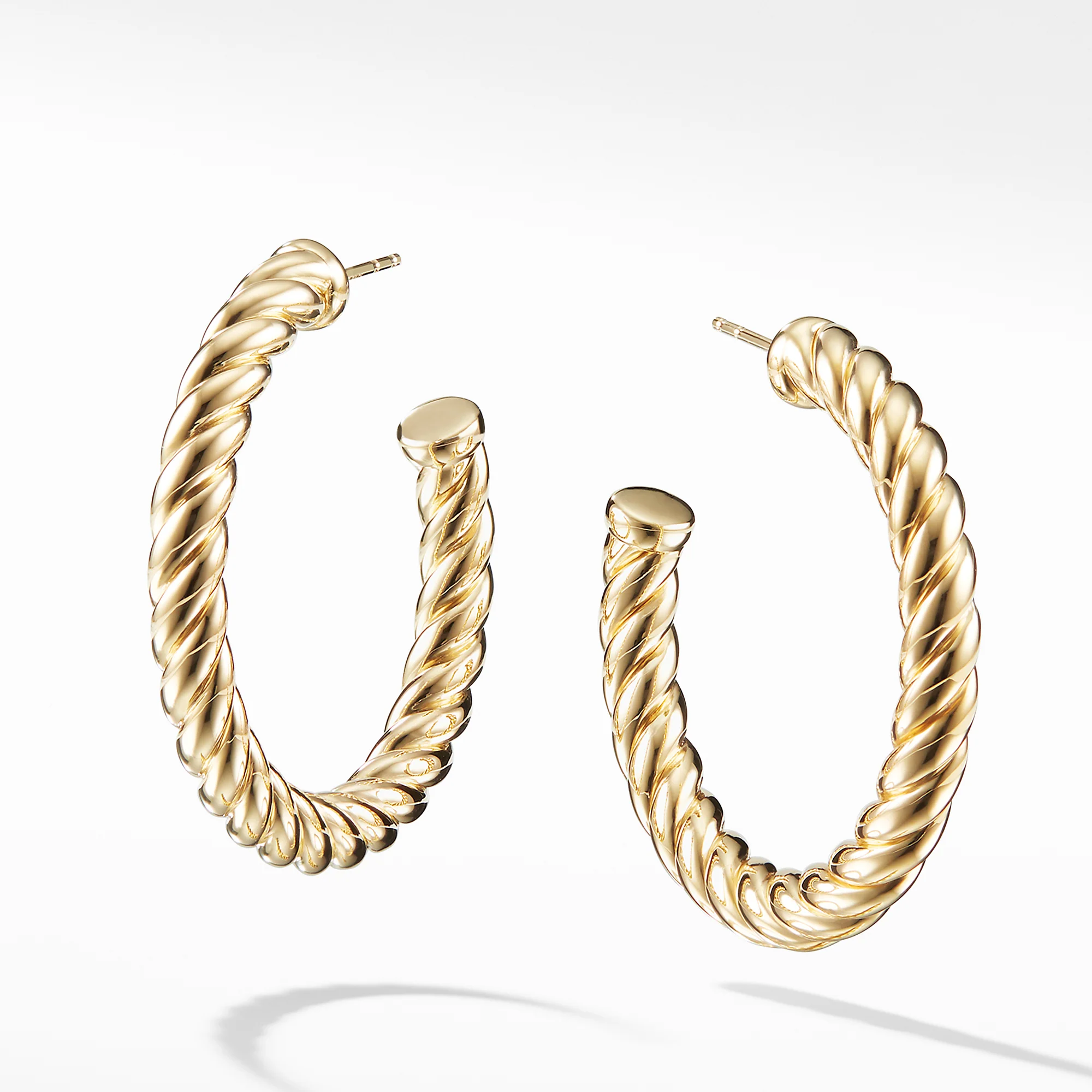Cable Classics Hoop Earrings in 18K Gold