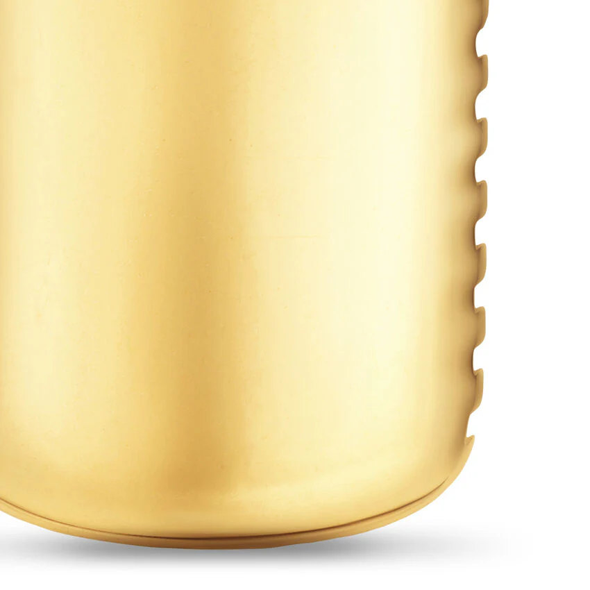 Chevron Tag in 18K Yellow Gold, 34mm - Image 4