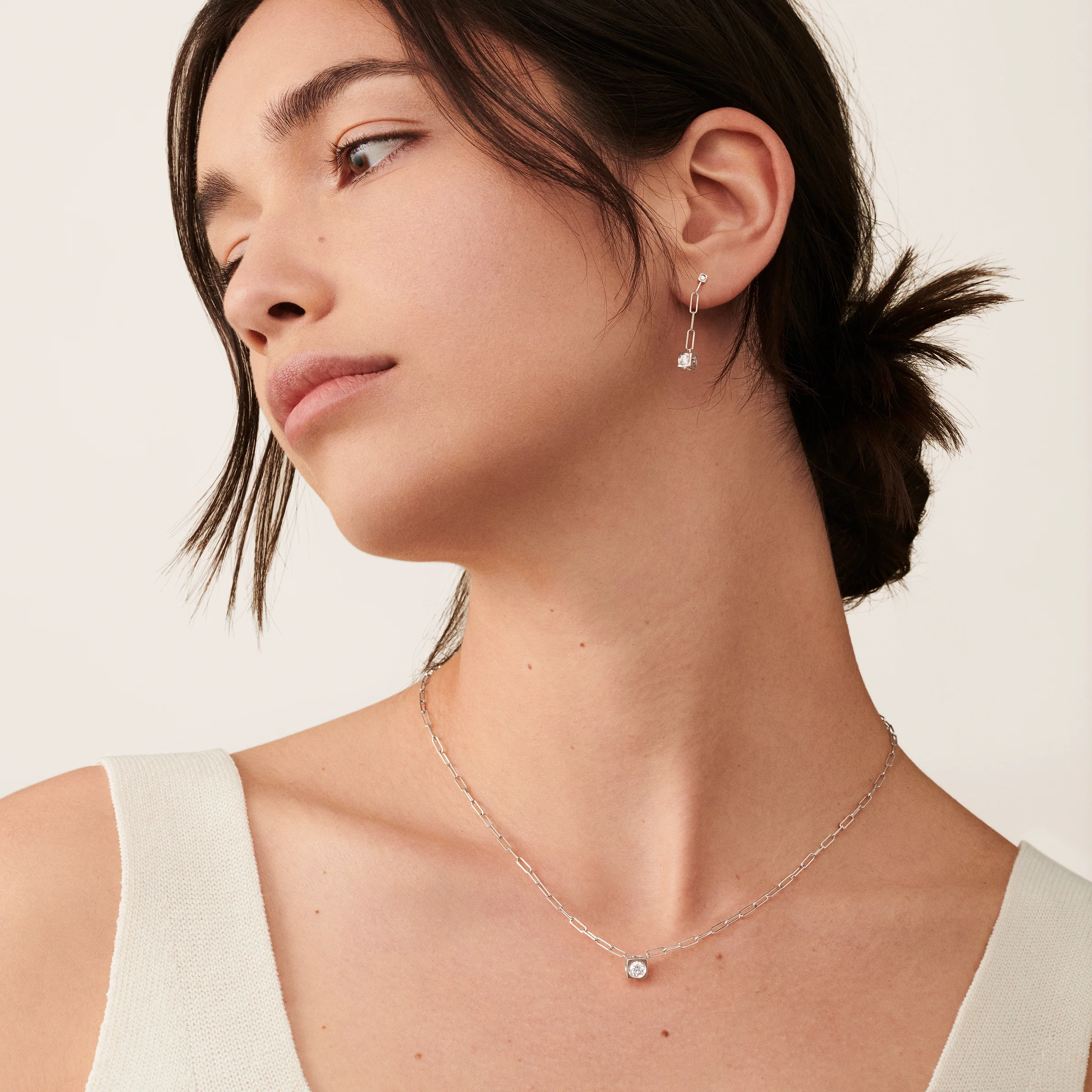Dinh Van Le Cube Diamant Large Necklace - Image 2