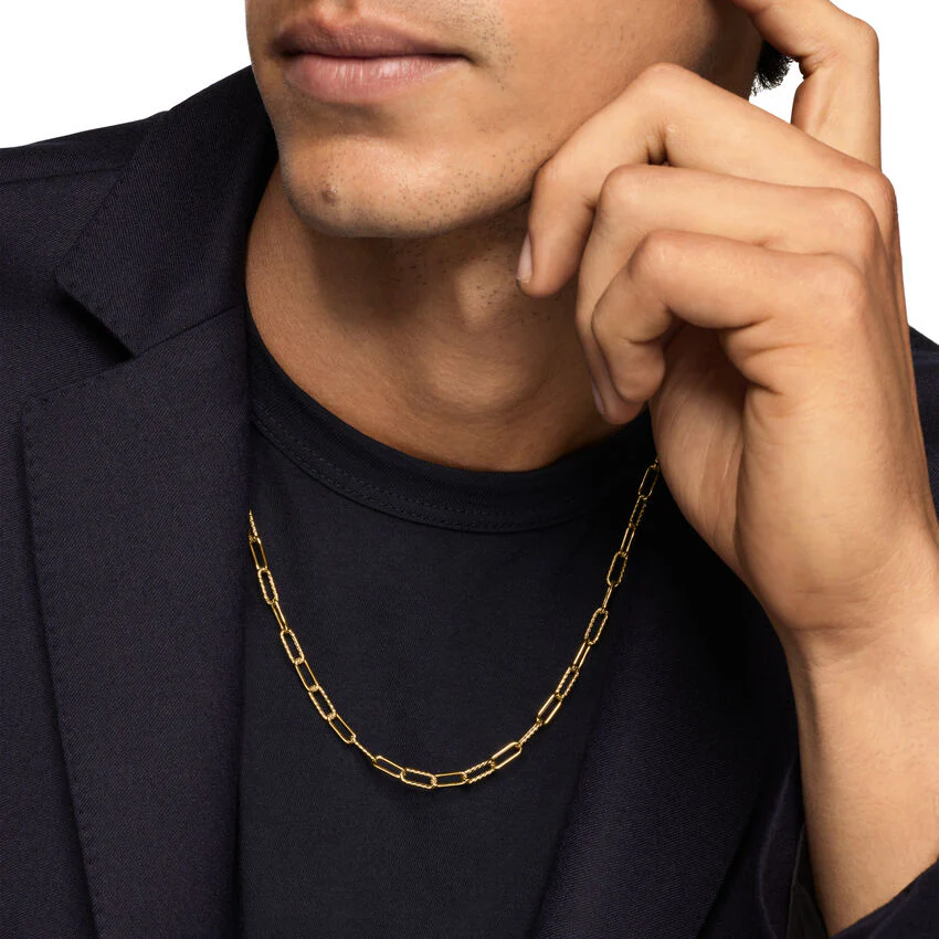 DY Madison Chain Necklace in 18K Yellow Gold, 4mm, 18" - Image 5