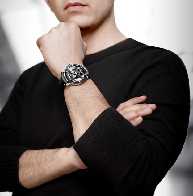 Girard-Perregaux Free Bridge Meteorite 44mm Watch with Black Leather Strap - Image 4