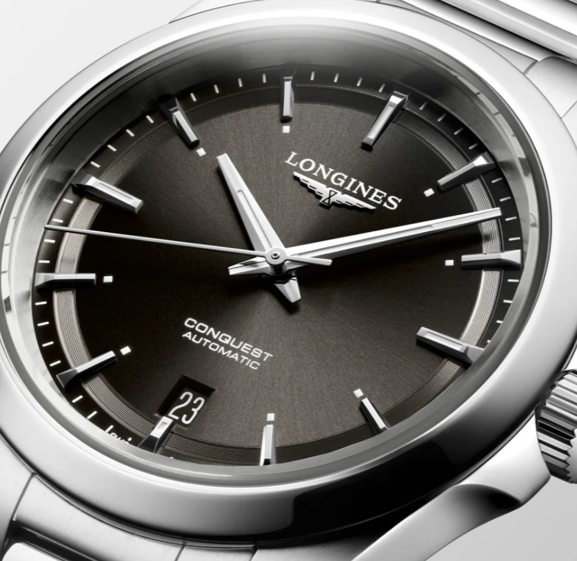 Longines Conquest 38mm Watch with Black Dial - Image 2