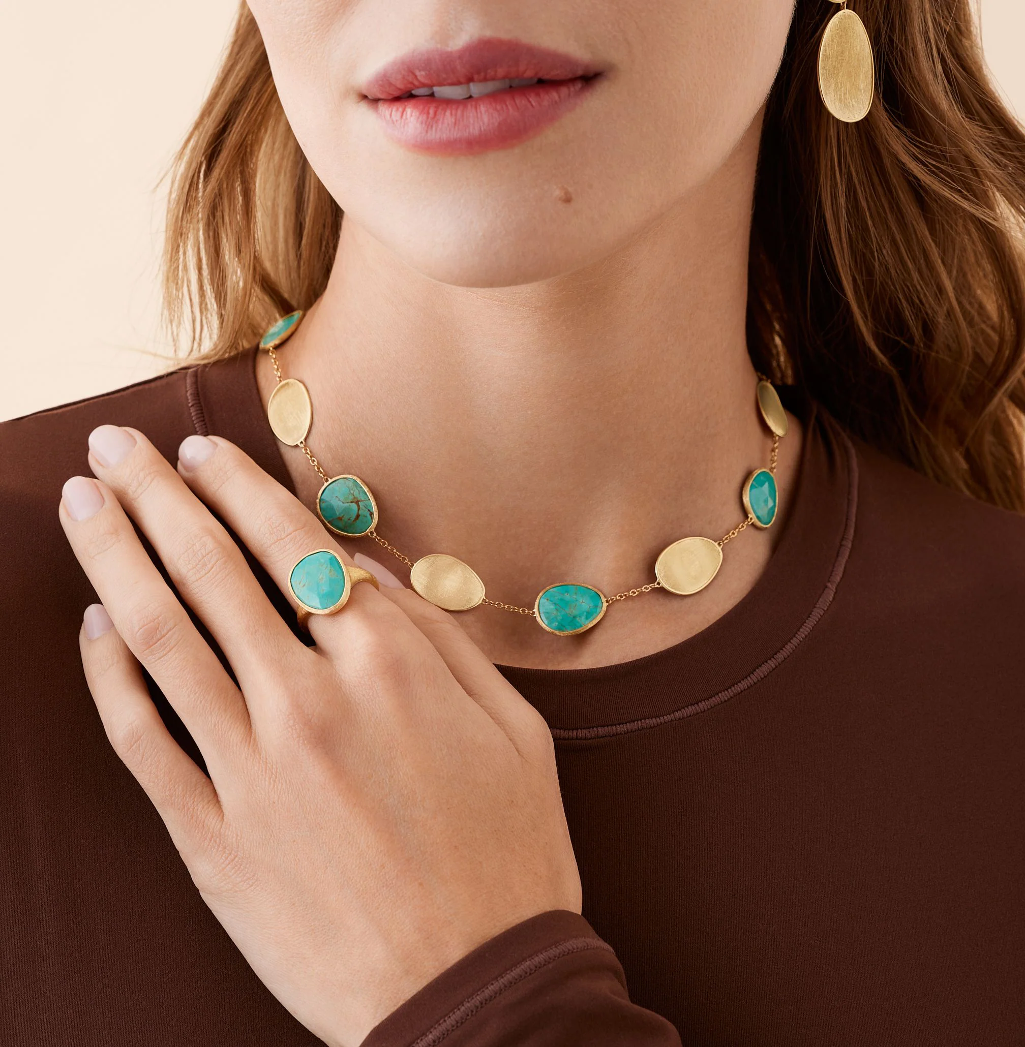 Marco Bicego Lunaria Yellow Gold Collar Necklace with Turquoise - Image 3