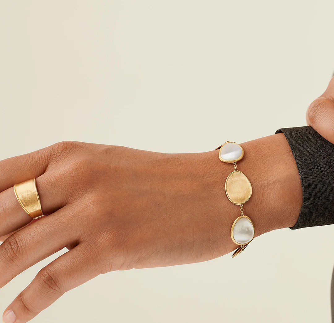 Marco Bicego Lunaria Yellow Gold Mother of Pearl Station Bracelet - Image 3
