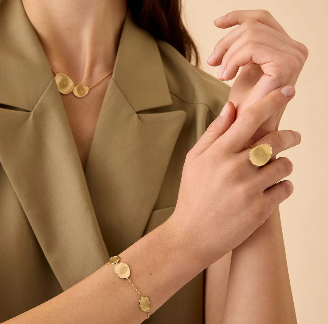 Marco Bicego Lunaria Yellow Gold Small Cocktail Ring - Image 3