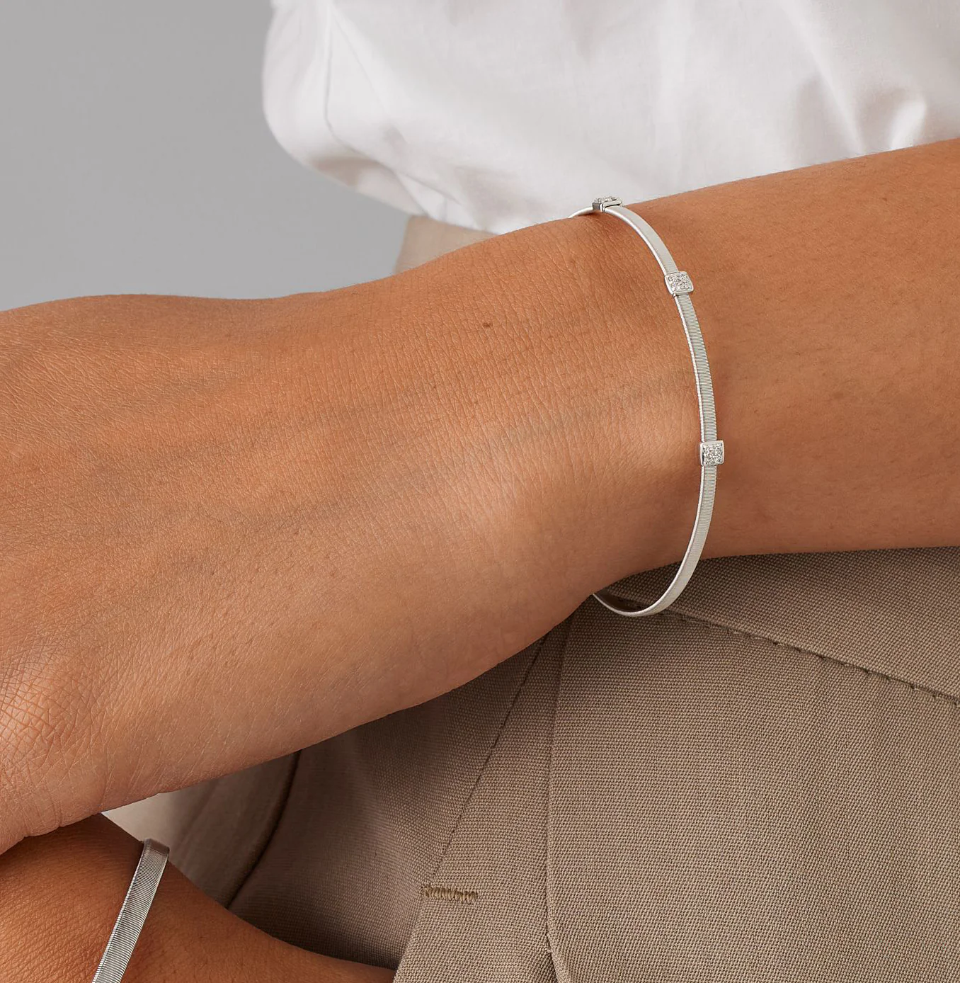 Marco Bicego Masai White Gold Diamond Station Bracelet - Image 3