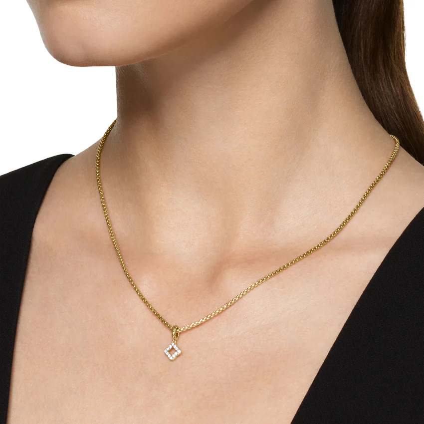 Micro Pavé Quatrefoil Amulet in 18K Yellow Gold with Diamonds, 7.4mm - Image 3