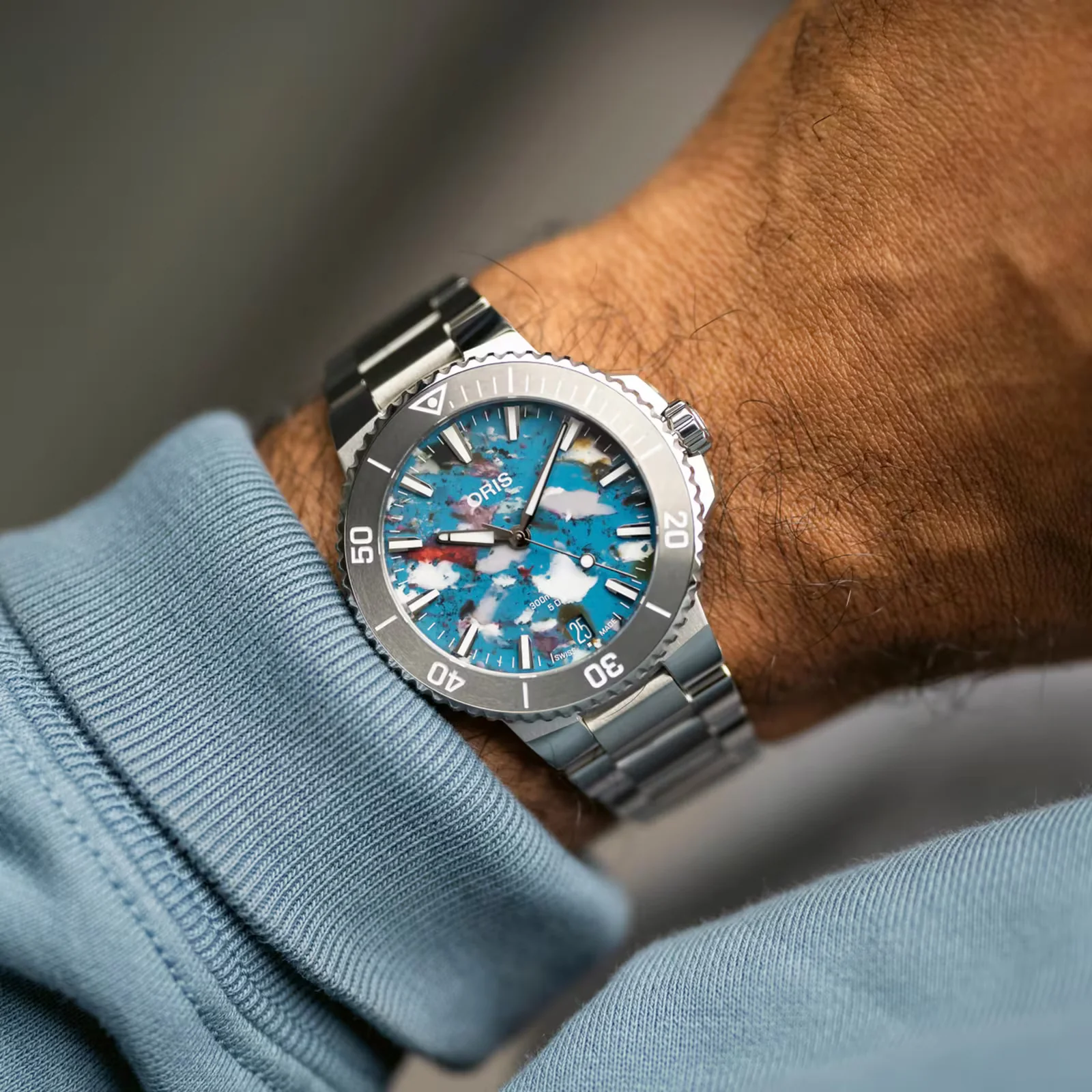 Oris Aquis Date Upcycle Calibre 400 Watch with Stainless Steel Bracelet, 43.50mm - Image 4