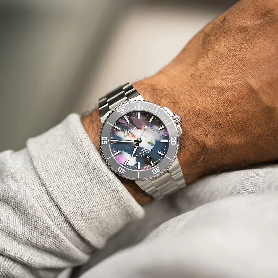 Oris Aquis Date Upcycle Watch with Multicoloured Dial, 43.50mm - Image 4
