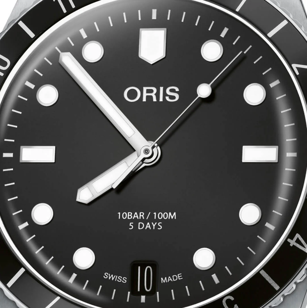 Oris Divers Sixty-Five 12H Calibre 400 Watch, 40mm - Image 3