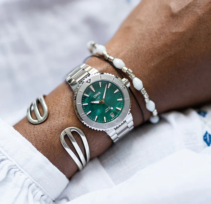Oris X Bracenet Watch with Green Dial, 43.5mm - Image 6