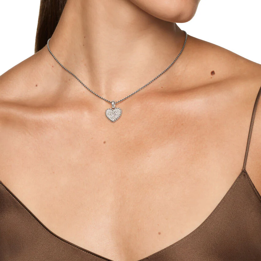Pavé Heart Amulet in Sterling Silver with Diamonds, 15.6mm - Image 3