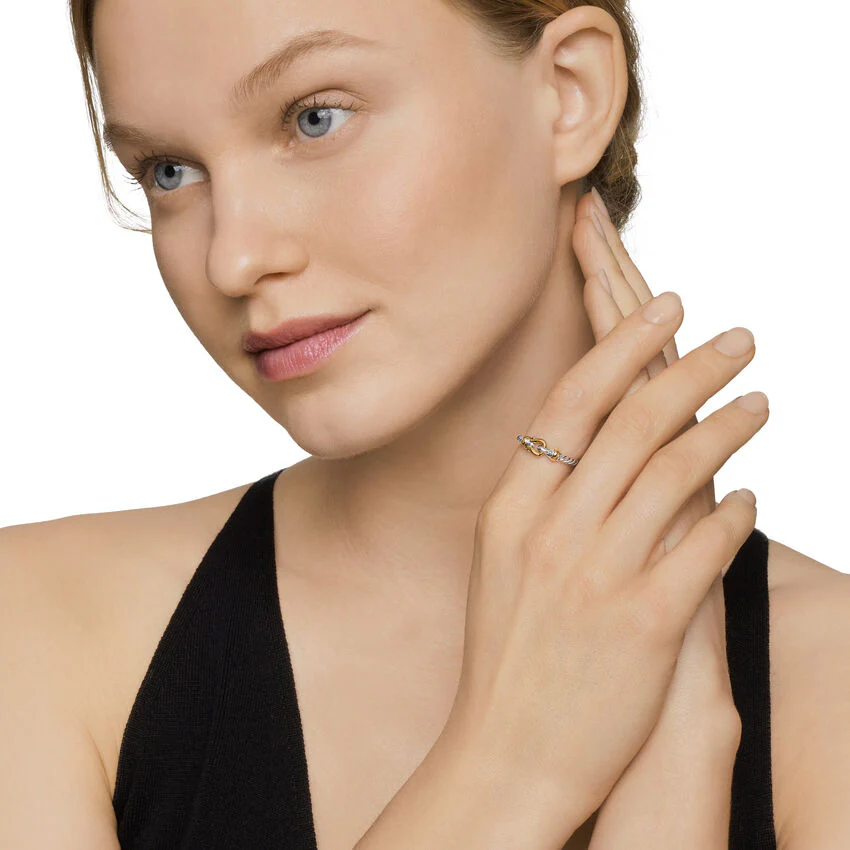 Petite Buckle Ring in Sterling Silver with 18K Yellow Gold, 2mm, Size 5.5 - Image 4