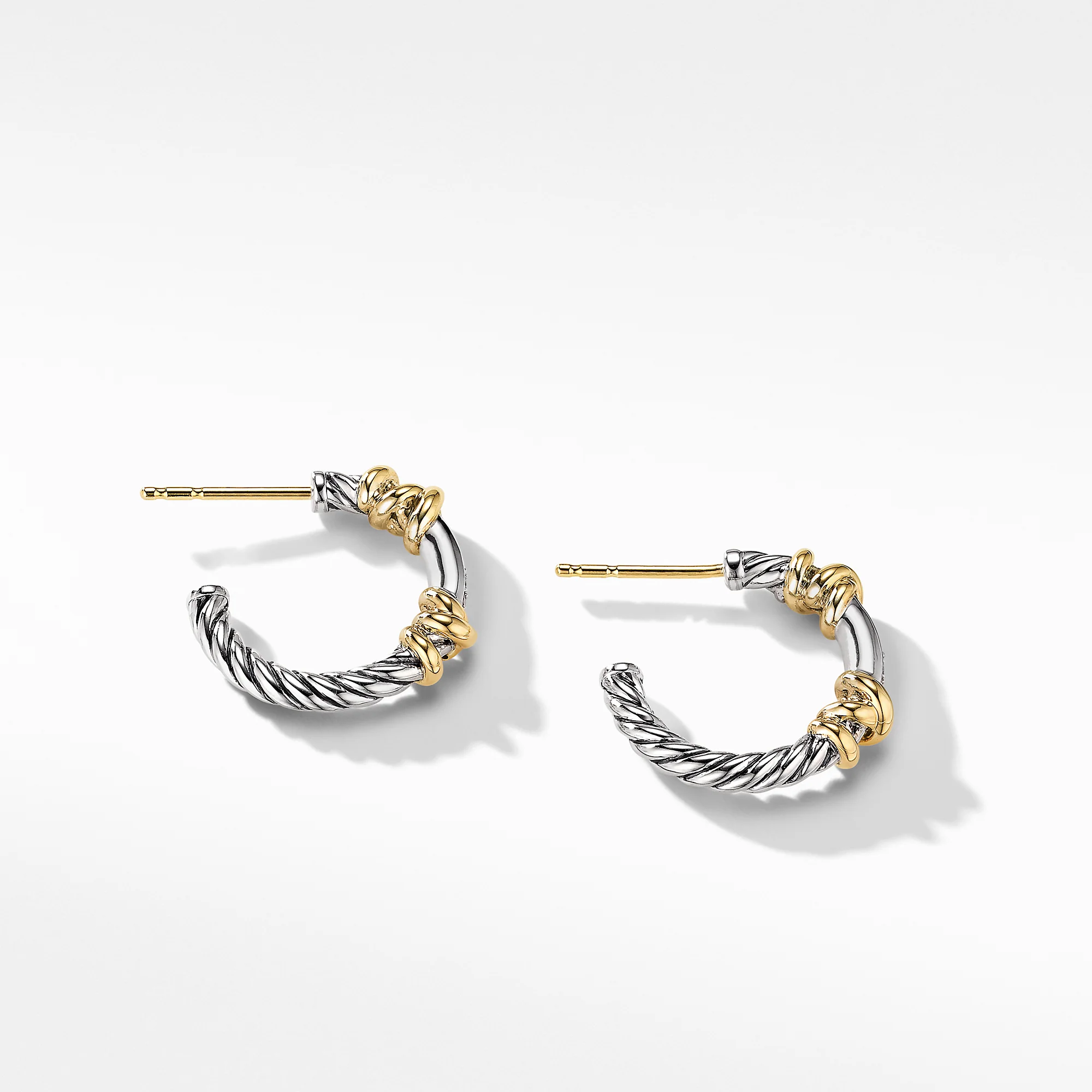 Petite Helena Hoop Earrings with 18K Yellow Gold and Diamonds - Image 3