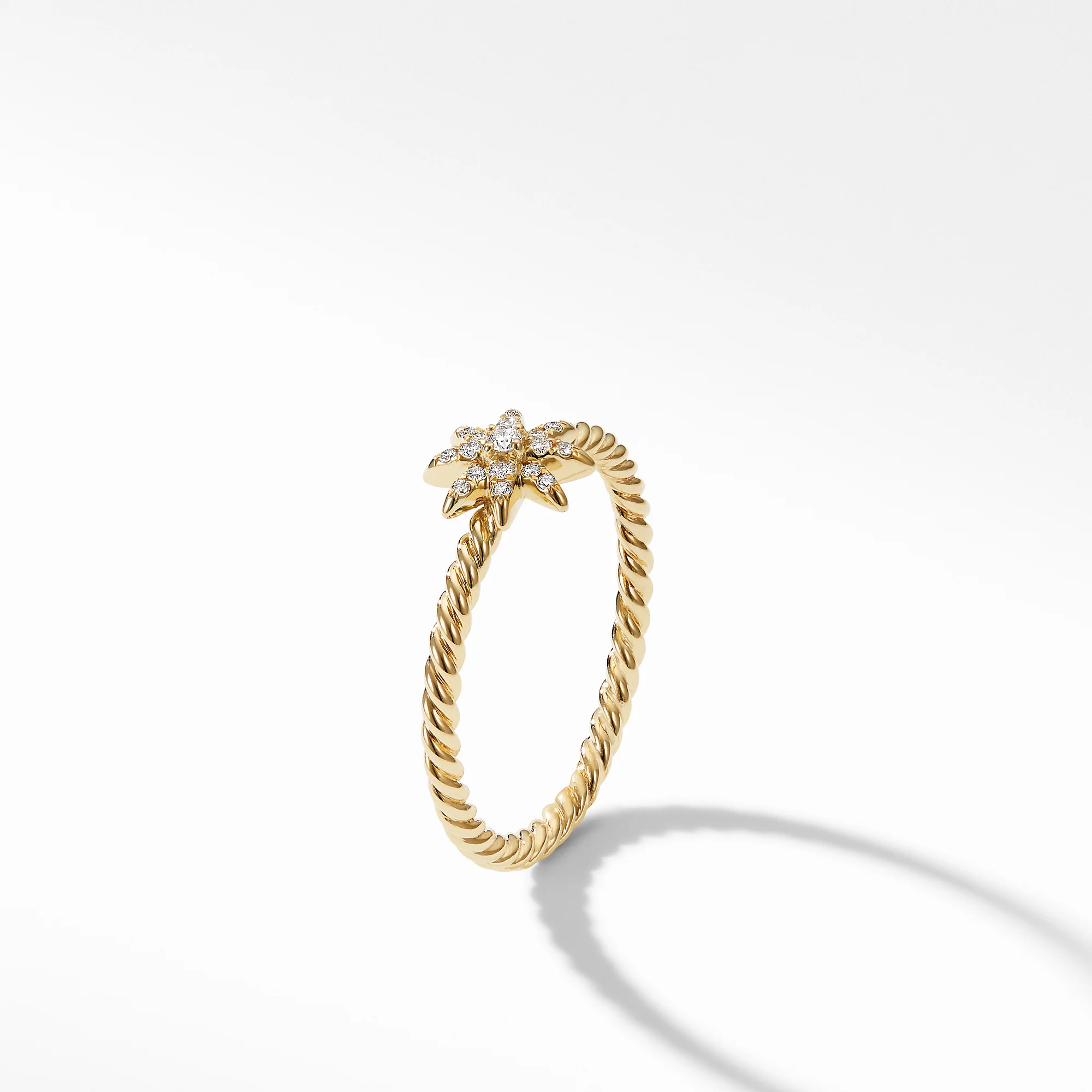 Petite Starburst Station Ring in 18K Yellow Gold with Pavé Diamonds, Size 7 - Image 3