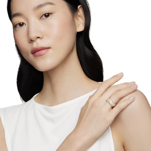 Sculpted Cable Band Ring in 18K Yellow Gold with Diamonds, 7.5mm, Size 6 - Image 6