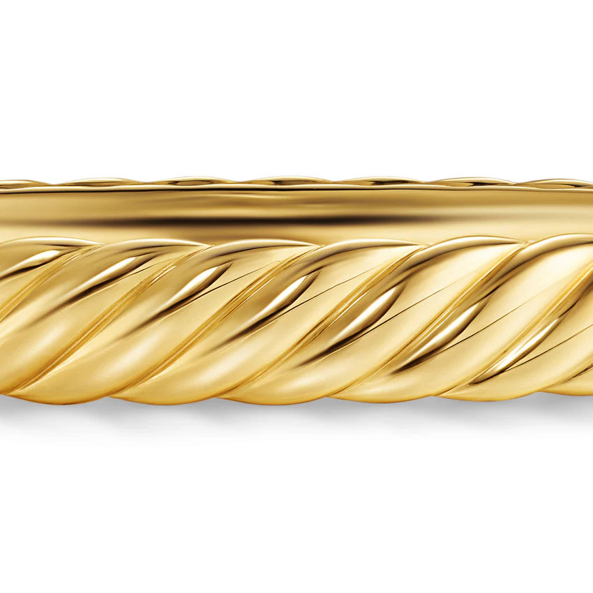 Sculpted Cable Bangle Bracelet in 18K Yellow Gold, 8mm, Size Medium - Image 4
