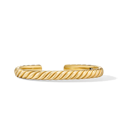 Sculpted Cable Cuff Bracelet in 18K Yellow Gold, Size Medium