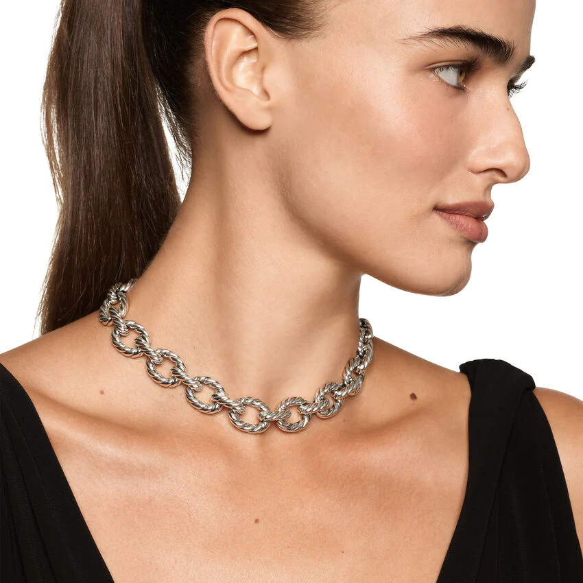 Sculpted Cable Oval Link Necklace in Sterling Silver, 18mm, 16" - Image 3