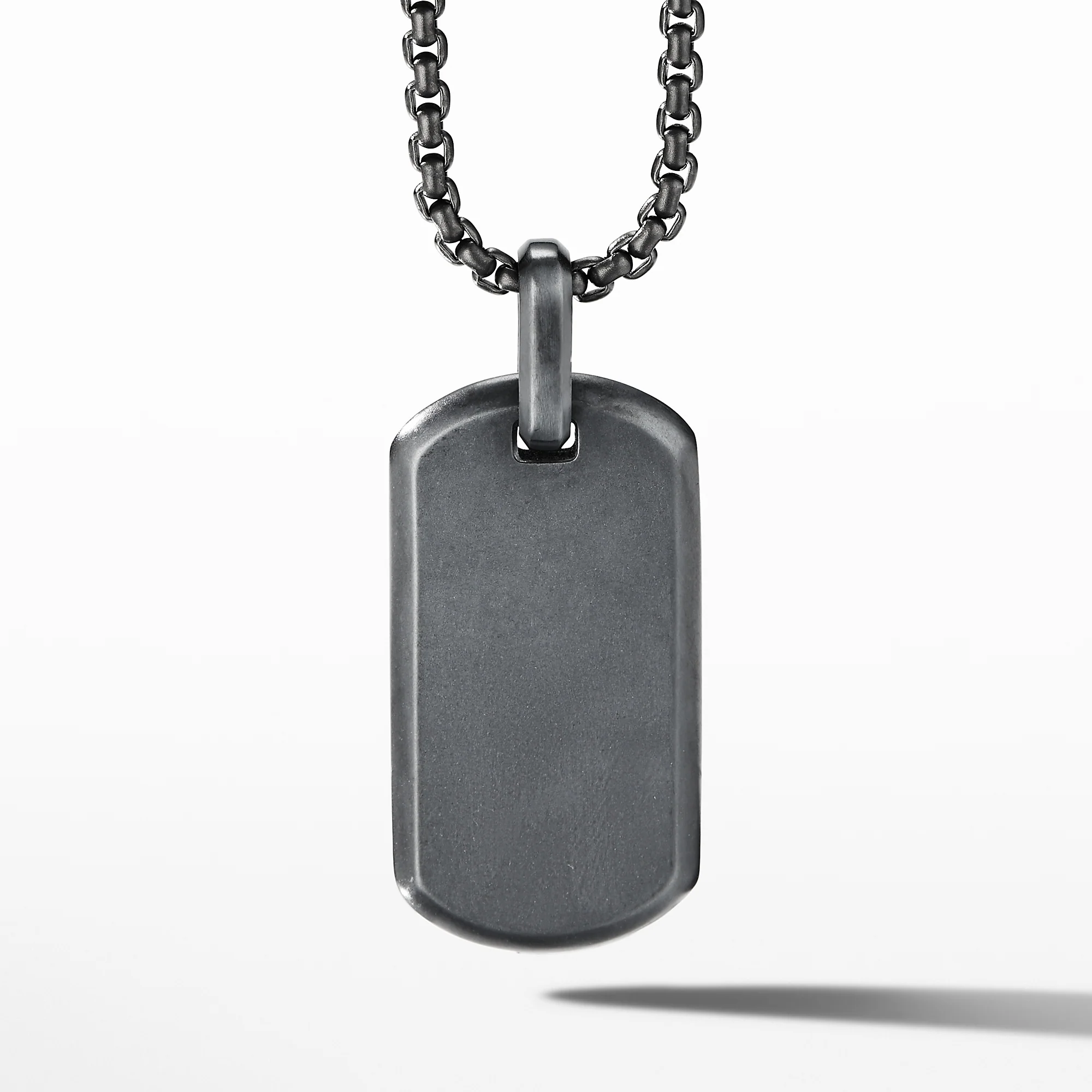 StreamlineĀ® Tag in Black Titanium