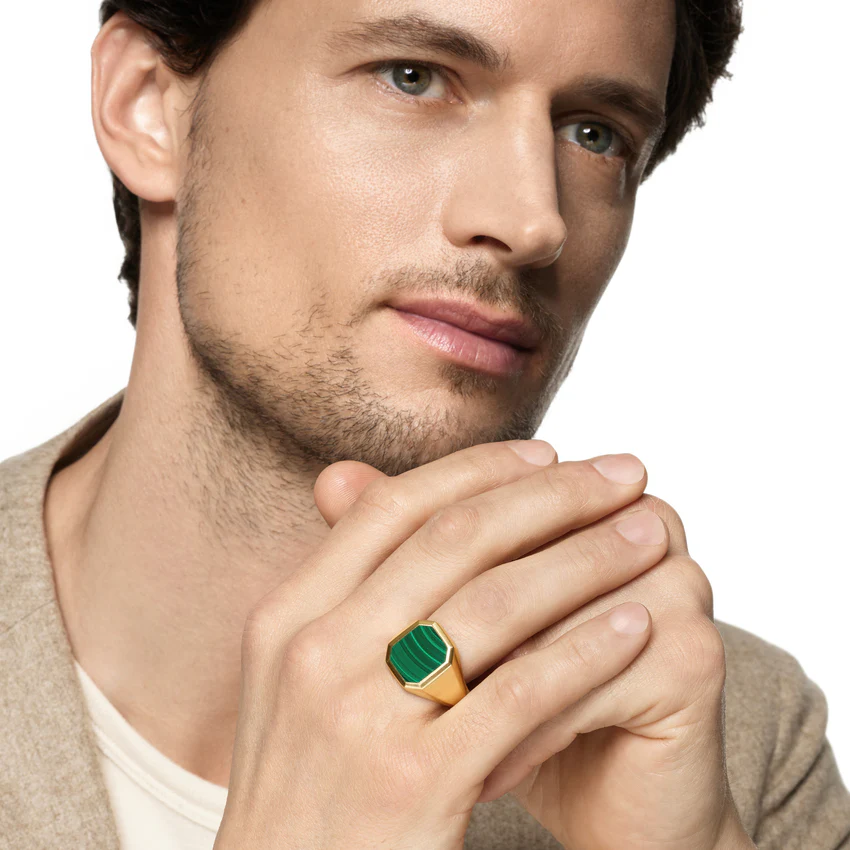 Streamline Signet Ring in 18K Yellow Gold with Malachite, 18mm, Size 9 - Image 4