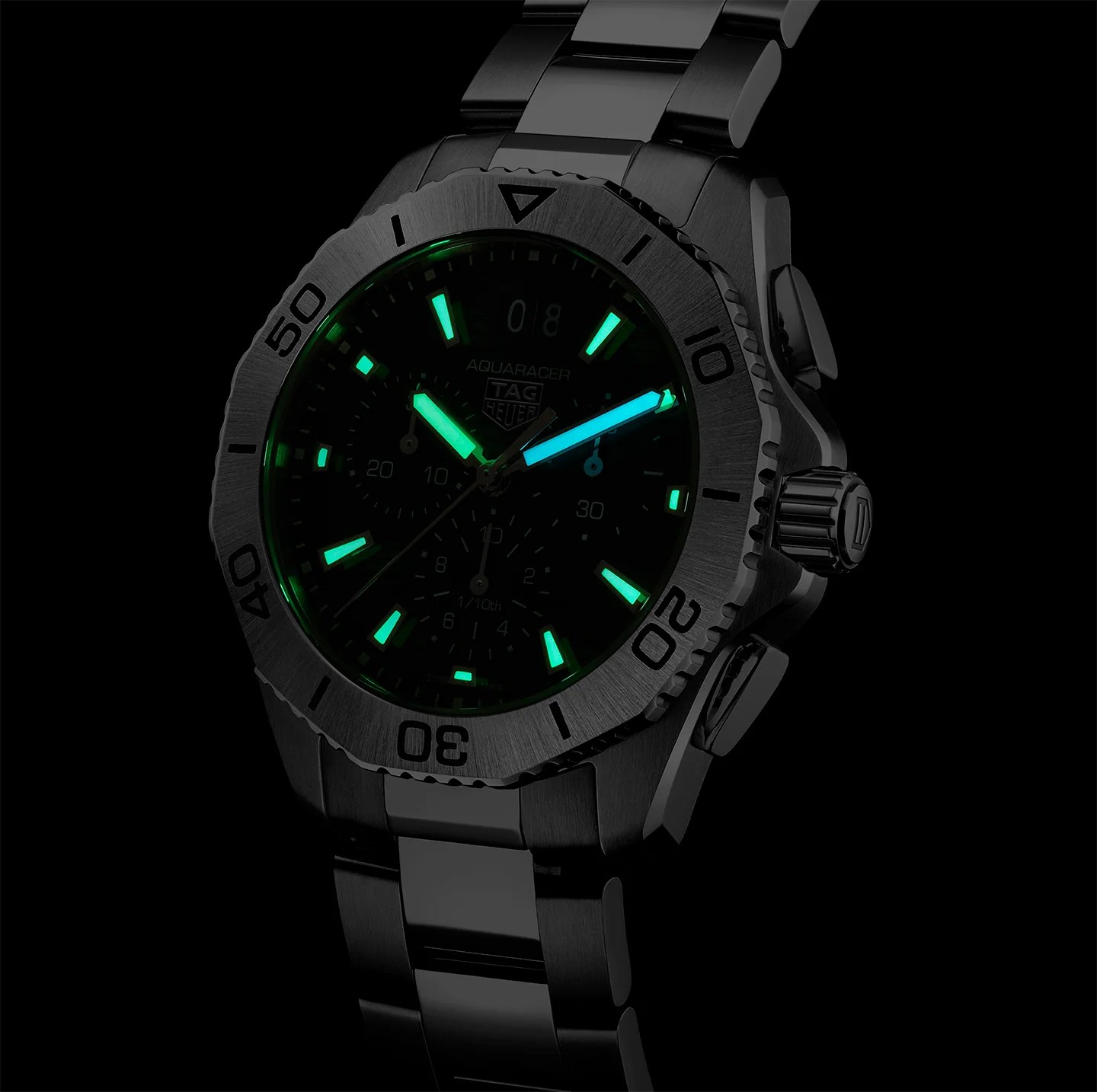 TAG Heuer Aquaracer Professional 200 Date Watch with a Black Dial - Image 7