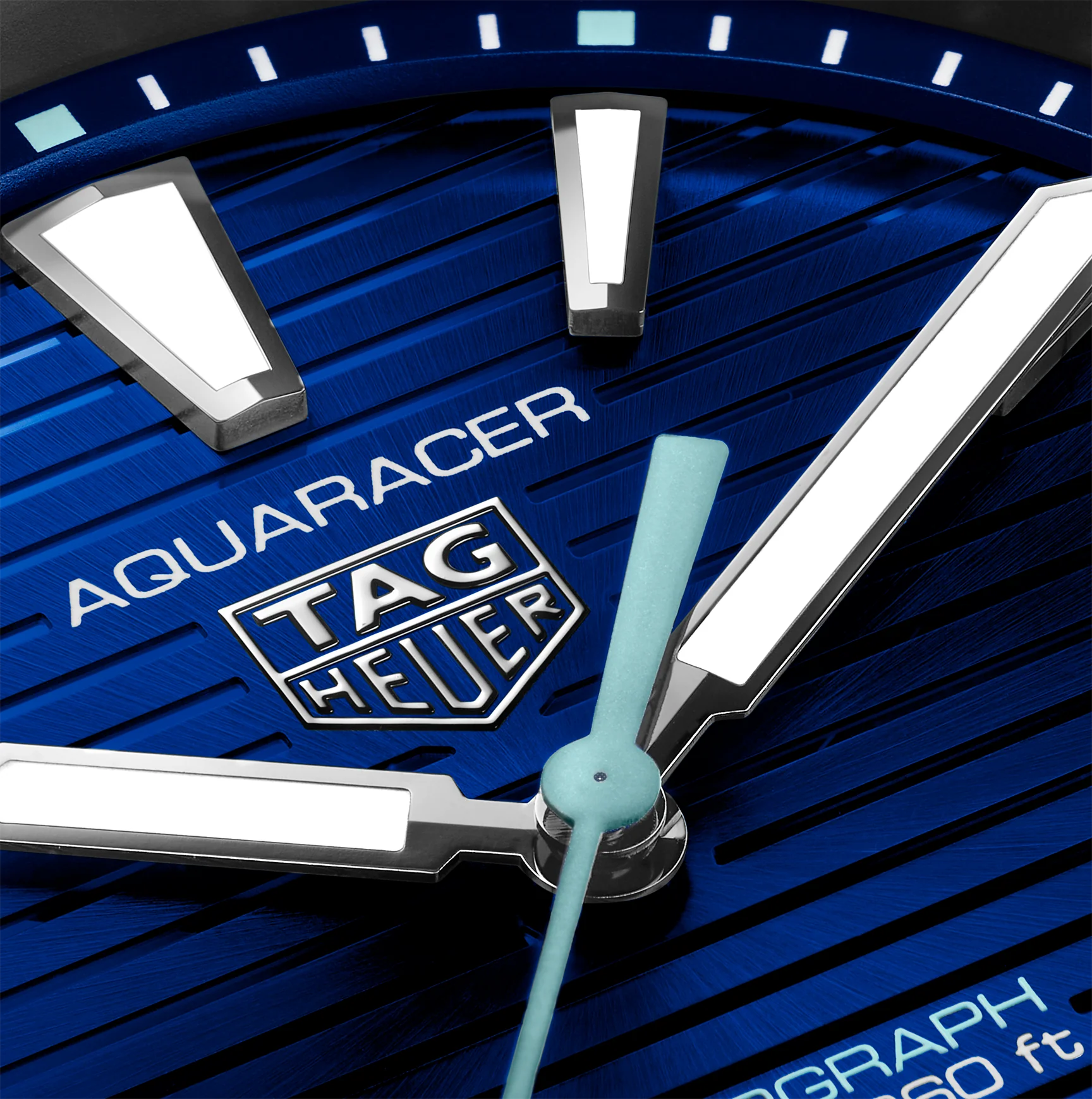 TAG Heuer Aquaracer Professional 200 Solargraph Watch with a Blue Dial - Image 7
