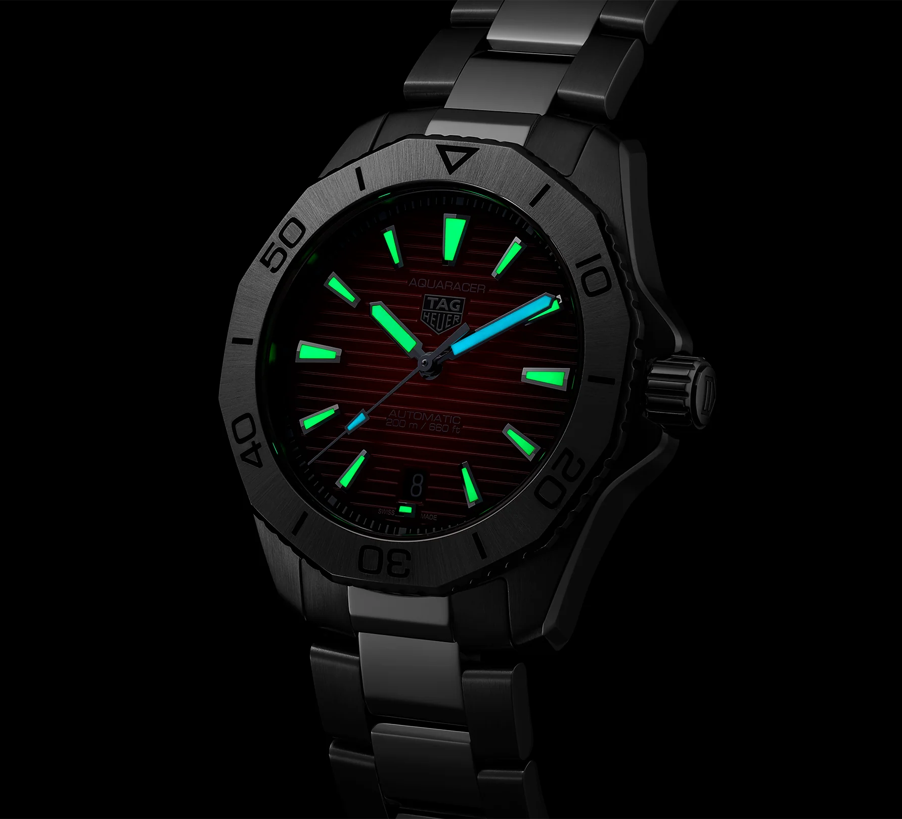 TAG Heuer Aquaracer Professional 200 Watch with Red Dial - Image 7