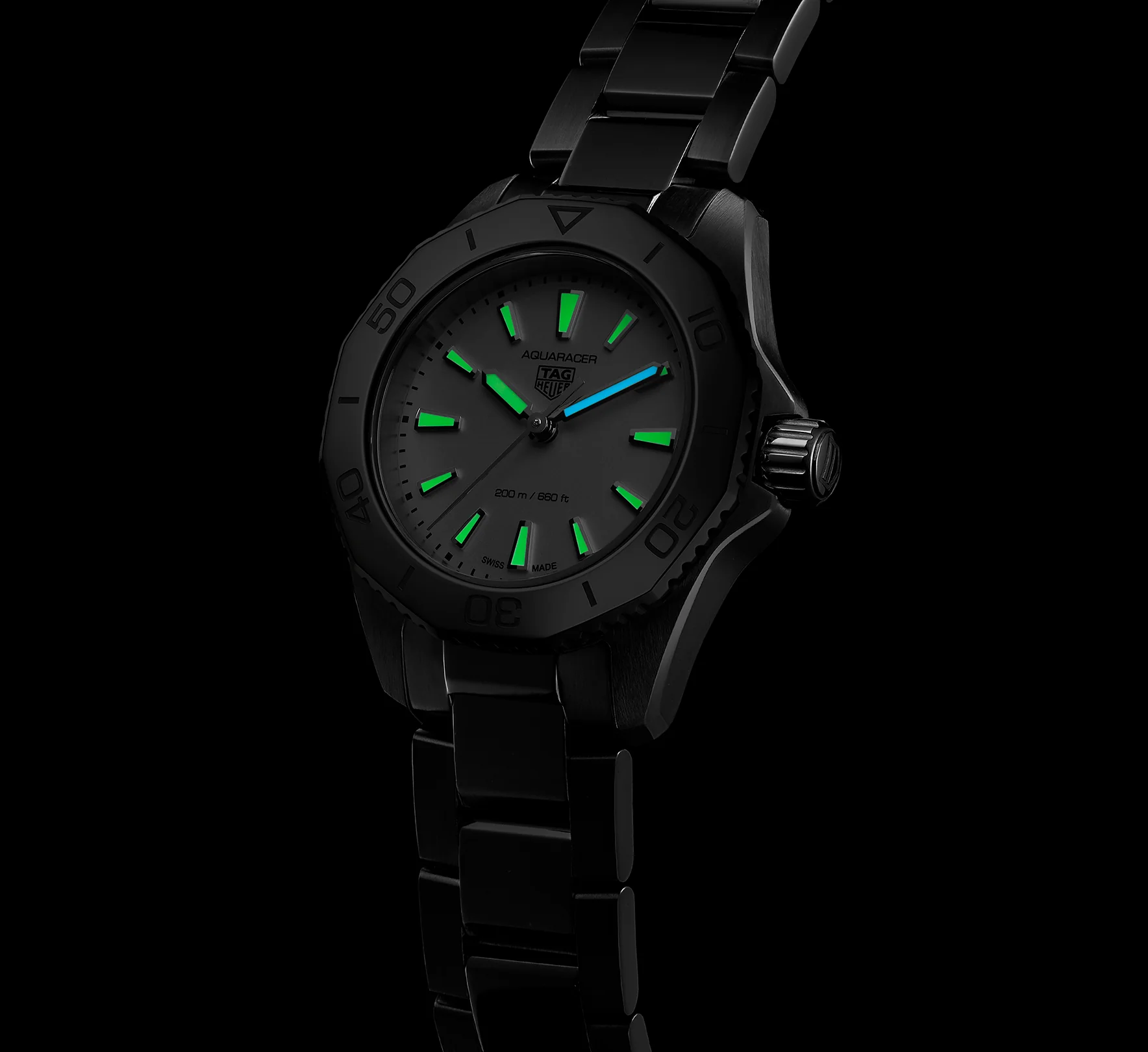 TAG Heuer Aquaracer Professional 200 Watch with White Mother of Pearl Dial - Image 6