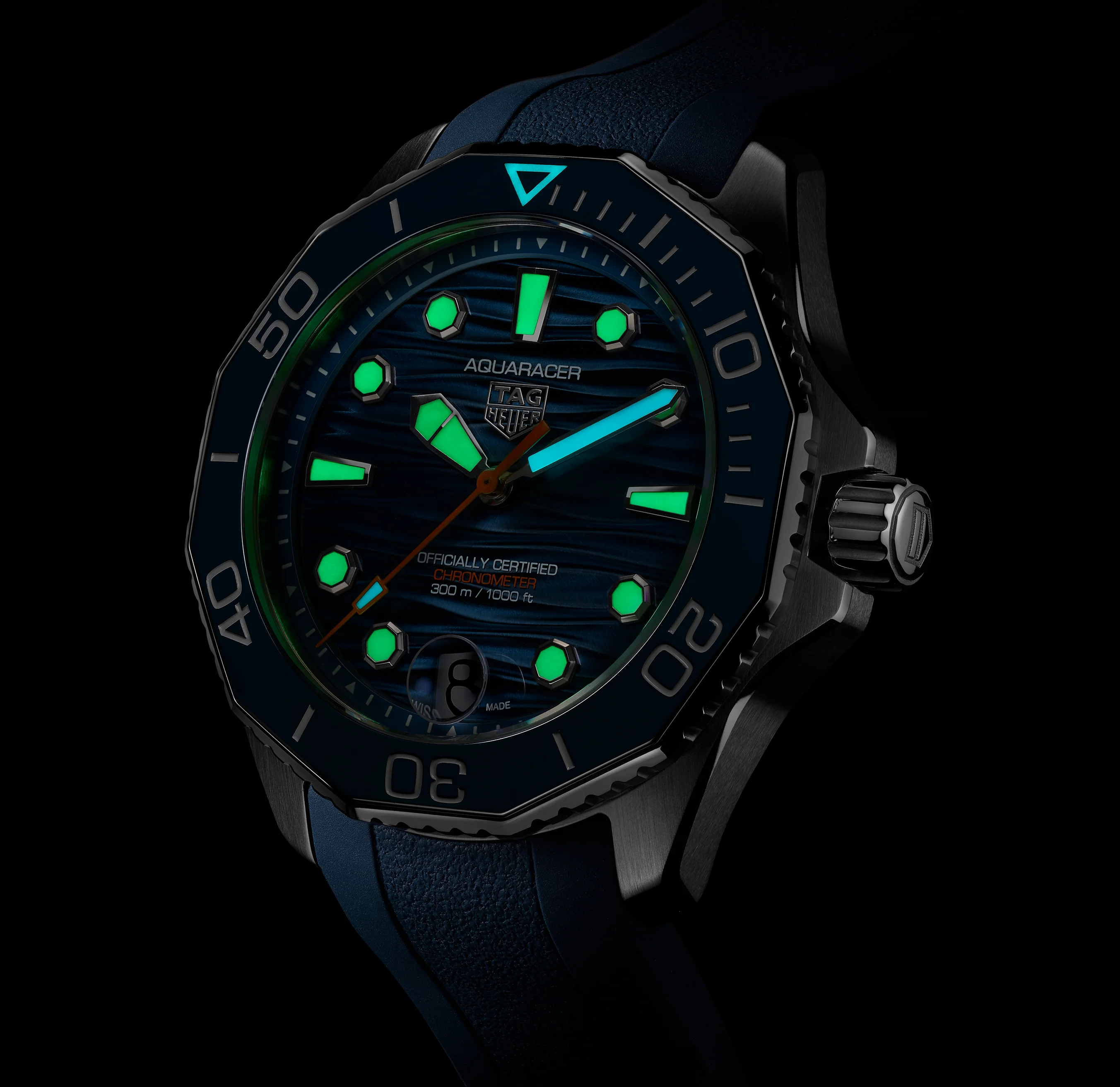 TAG Heuer Aquaracer Professional 300 Date Watch with Blue Rubber Strap - Image 8