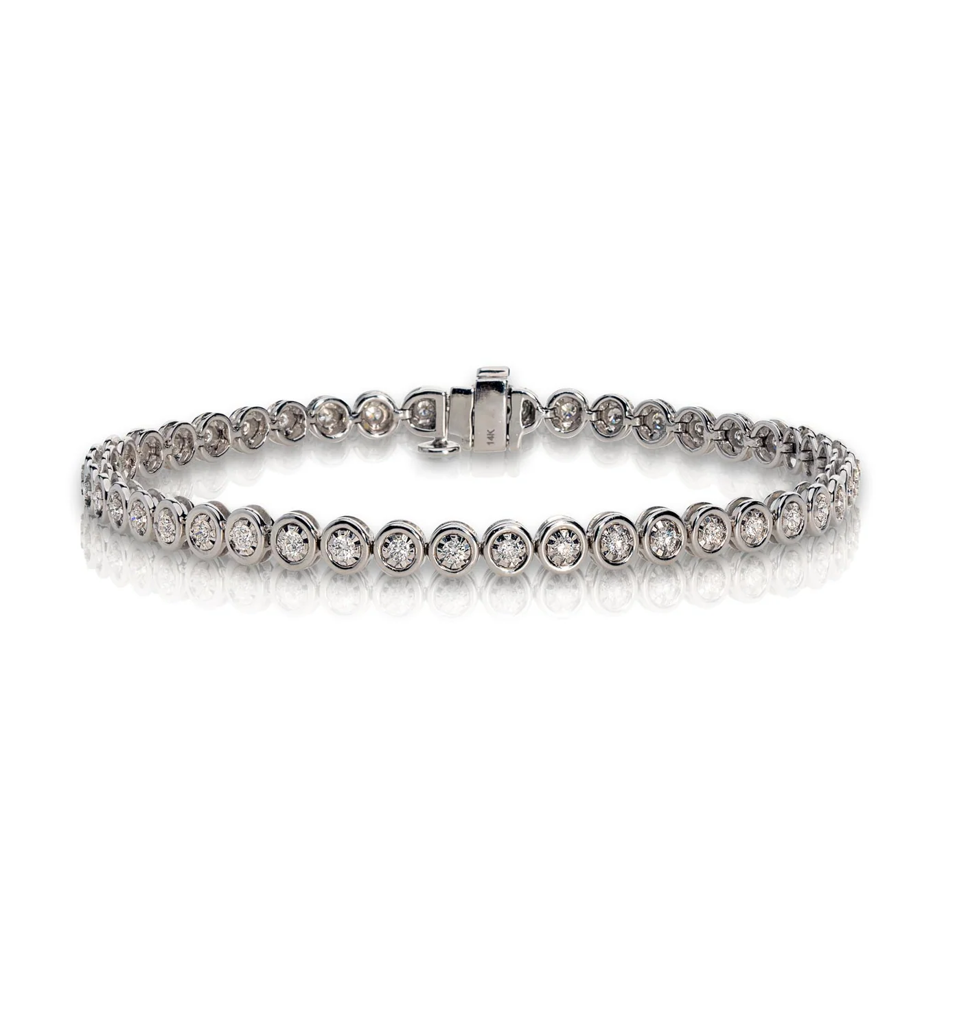 Sabel Collection White Gold Round Diamond Bezel Set Illusion Line Bracelet