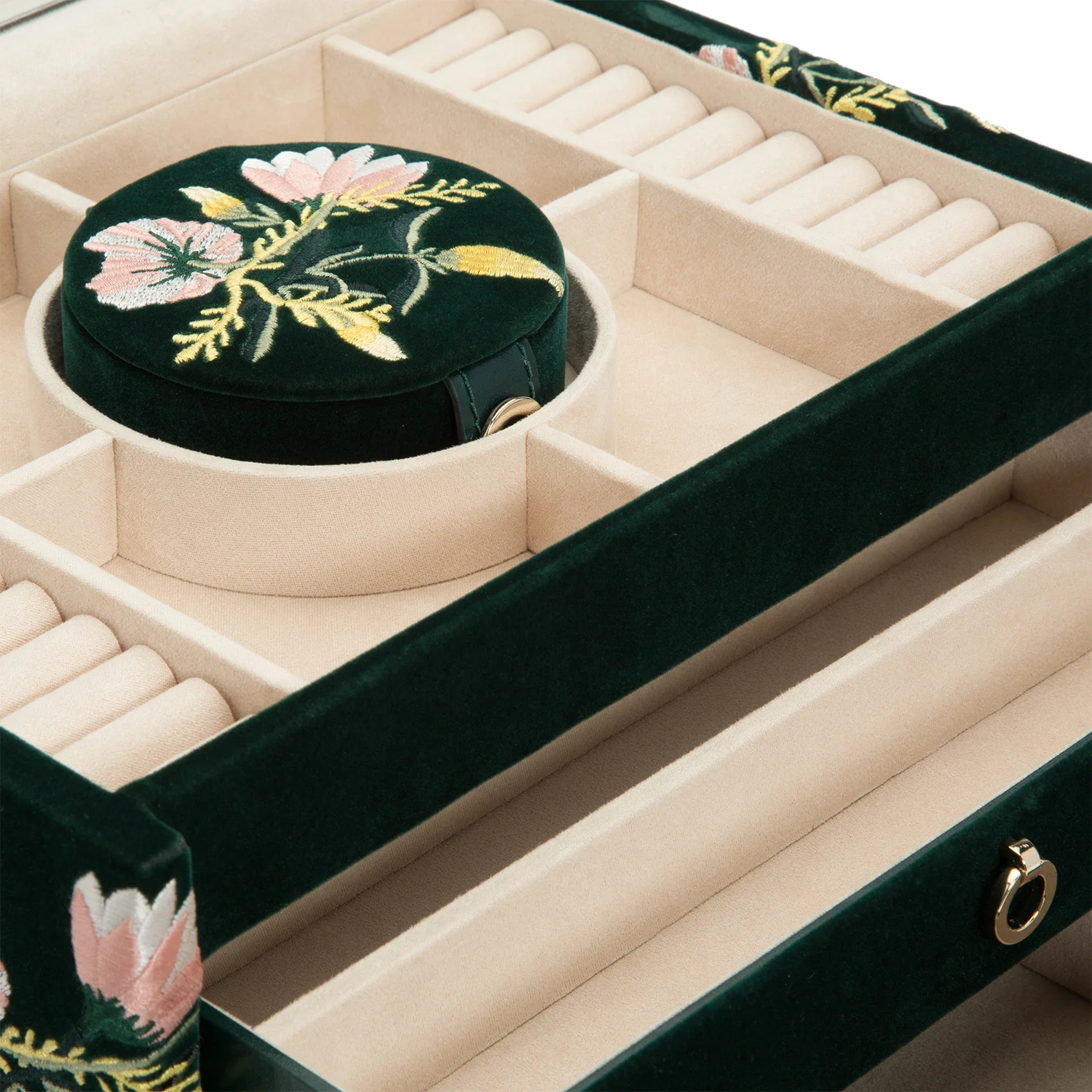 WOLF Zoe Medium Jewelry Box in Forest Green - Image 5