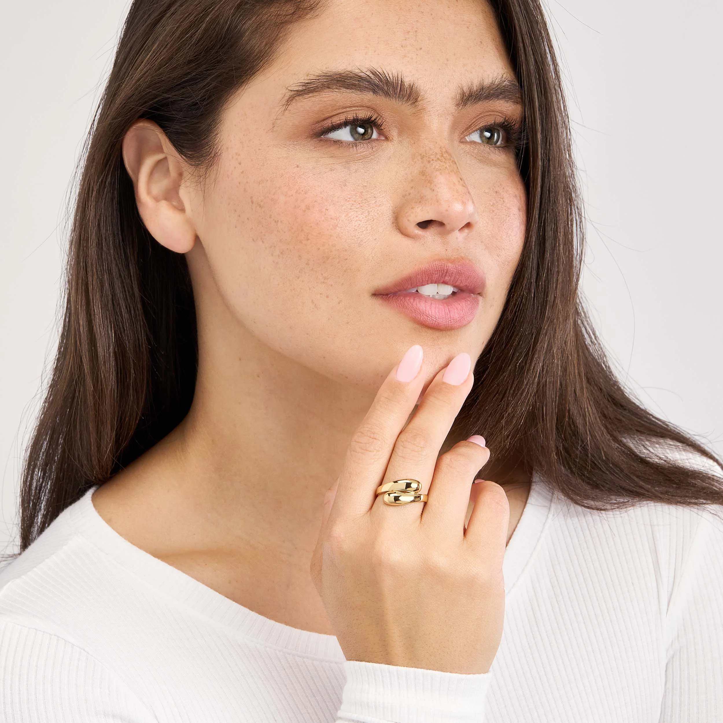 Sabel Collection Yellow Gold Bypass Ring - Image 4