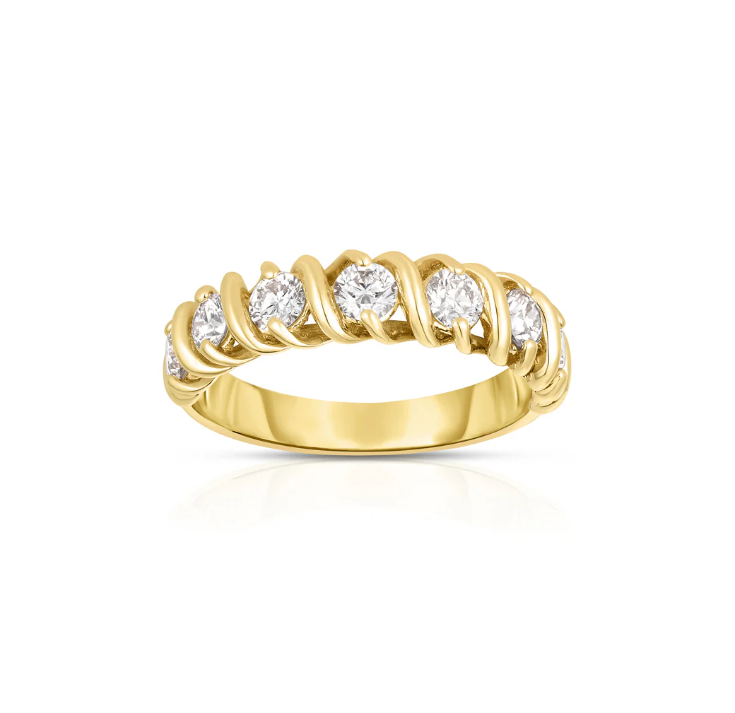 Sabel Collection Yellow Gold Twist Diamond Band